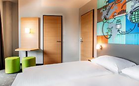 B&B Hotel Stuttgart-Neckarhafen